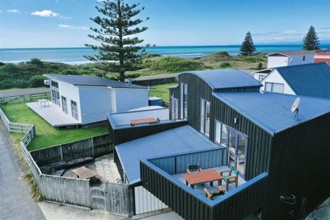 Photo of property in 310a Ocean Road, Ohope, 3121