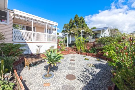 Photo of property in 16 Kereru Street, Henderson, Auckland, 0612