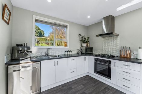 Photo of property in 35 Burgess Street, Green Island, Dunedin, 9018