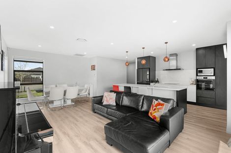 Photo of property in 7 Patrick Mcgough Way, Halswell, Christchurch, 8025