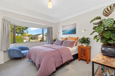 Photo of property in 493c Devonport Road, Tauranga South, Tauranga, 3112