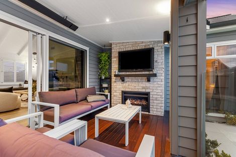 Photo of property in 6 Mollisia Lane, Papamoa Beach, Papamoa, 3118