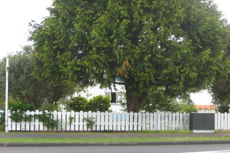 Photo of property in 166 Porchester Road, Papakura, 2110