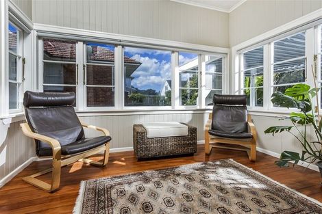 Photo of property in 209 Hurstmere Road, Takapuna, Auckland, 0622