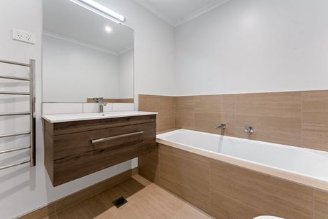 Photo of property in 31 Eyton Kay Road, Hobsonville, Auckland, 0616