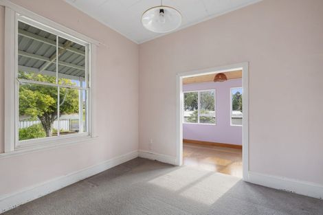 Photo of property in 18 Whakapaki Street, Urenui, 4375