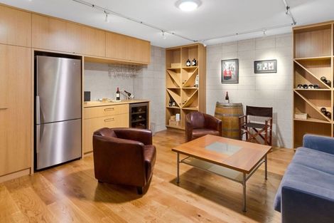 Photo of property in 33 Taumata Road, Omaha, 0986