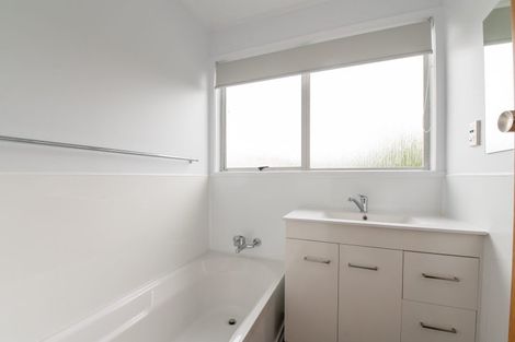 Photo of property in 438 Pukehangi Road, Pomare, Rotorua, 3015