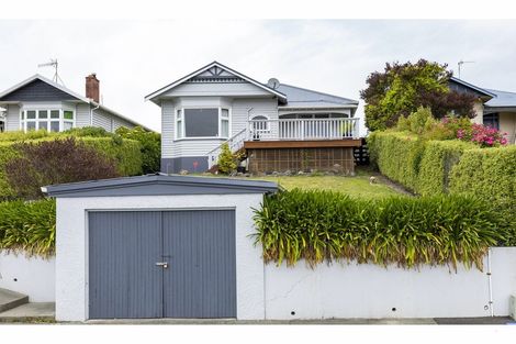 Photo of property in 10 Clifton Terrace, West End, Timaru, 7910
