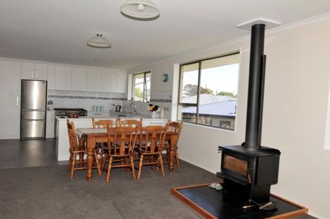 Photo of property in 62 Upper Ure Street, South Hill, Oamaru, 9400