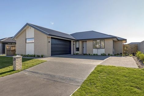 Photo of property in 29 Bob Reid Crescent, Darfield, 7571