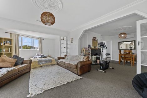 Photo of property in 44 Princess Street, Waitara, 4320