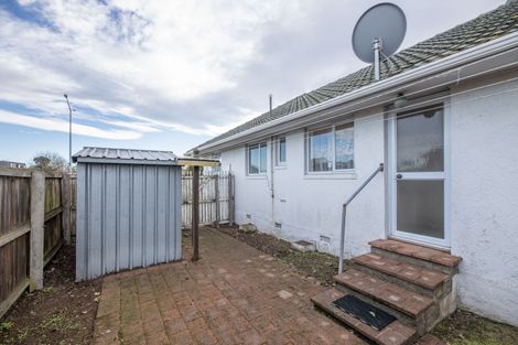 Photo of property in 406 Main North Road, Redwood, Christchurch, 8051