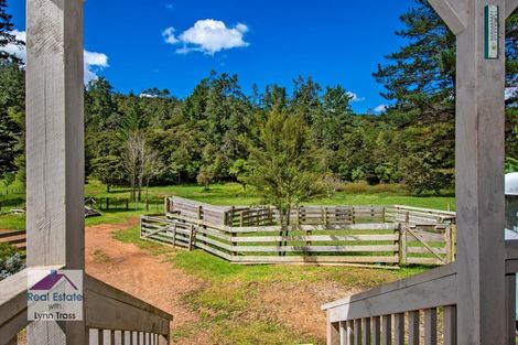 Photo of property in 1042 Ngunguru Road, Kiripaka, Whangarei, 0173