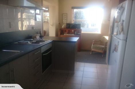 Photo of property in 118 Conway Street, Mayfair, Hastings, 4122