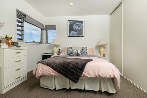 Photo of property in 5/103 Swanson Road, Henderson, Auckland, 0610