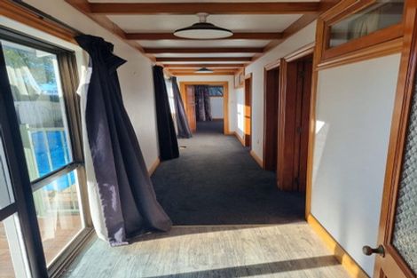 Photo of property in 476 Devonport Road, Tauranga South, Tauranga, 3112