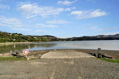 Photo of property in 33 Andersons Road, Charteris Bay, Governors Bay, 8971