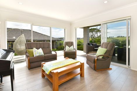 Photo of property in 39 Discovery Drive, Gulf Harbour, Whangaparaoa, 0930