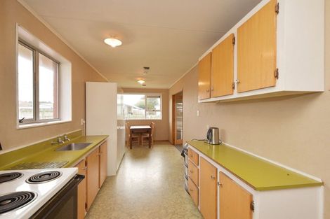 Photo of property in 52 Dunbeath Crescent, Kew, Invercargill, 9812