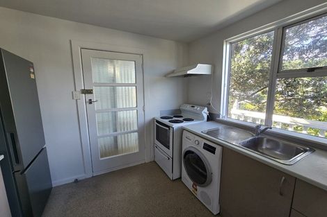 Photo of property in 106a The Parade, Island Bay, Wellington, 6023