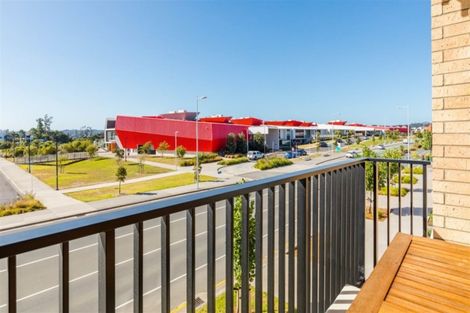 Photo of property in 104/77 Hobsonville Point Road, Hobsonville, Auckland, 0616