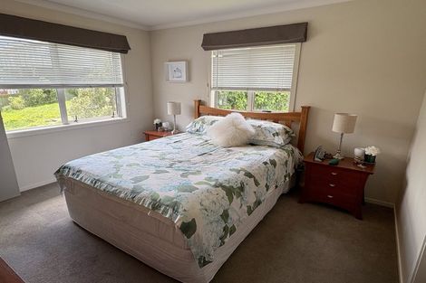 Photo of property in 24a Taylor Terrace, Tawa, Wellington, 5028