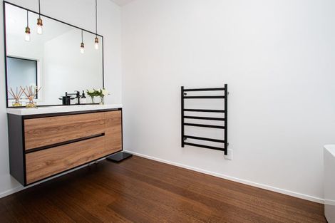 Photo of property in 101 Saint Kilda Road, Cambridge, 3434