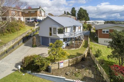 Photo of property in 15 Upland Street, Brookfield, Tauranga, 3110