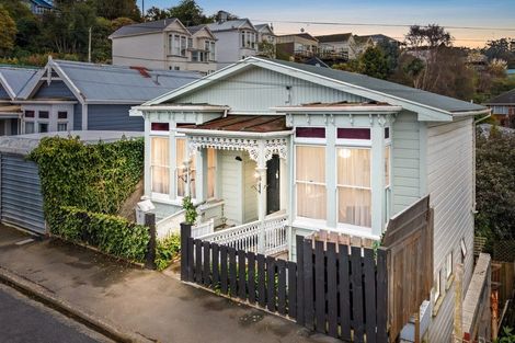 Photo of property in 6 Macbeth Street, Caversham, Dunedin, 9012