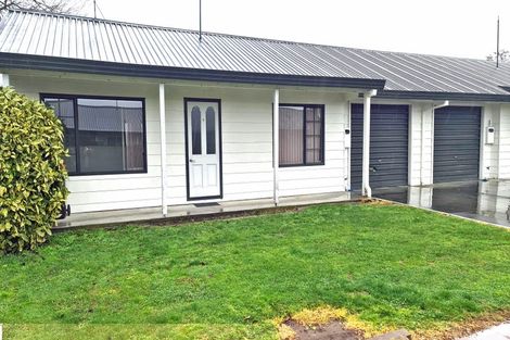 Photo of property in 2/806 Gordon Road, Raureka, Hastings, 4120