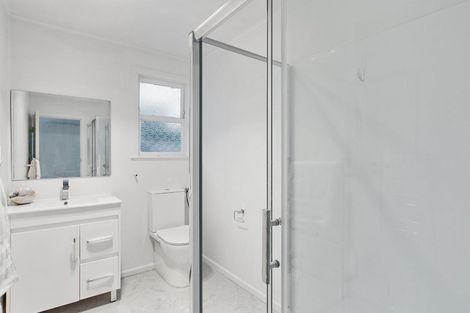 Photo of property in 82b Vodanovich Road, Te Atatu South, Auckland, 0610