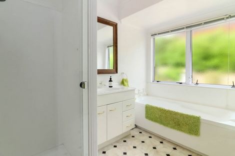 Photo of property in 26 Hoyte Place, Pukehangi, Rotorua, 3015