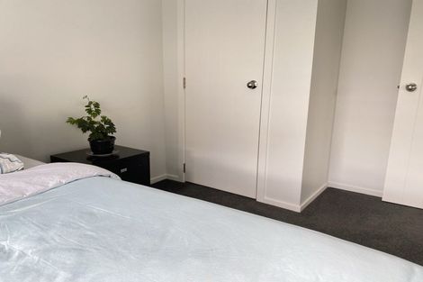 Photo of property in 8 Phillip Avenue, Glen Eden, Auckland, 0602