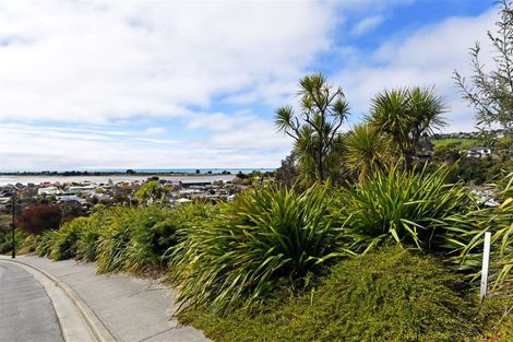 Photo of property in 11 Egnot Heights, Redcliffs, Christchurch, 8081