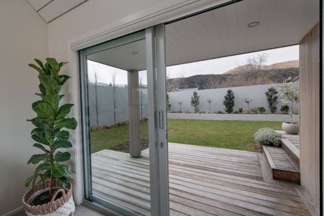 Photo of property in 15 Shaw Street, Arrowtown, 9302