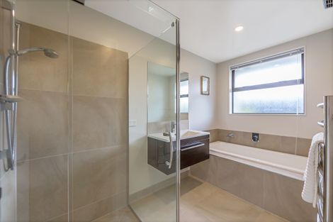 Photo of property in 91 Manuel Road, Silverdale, 0932