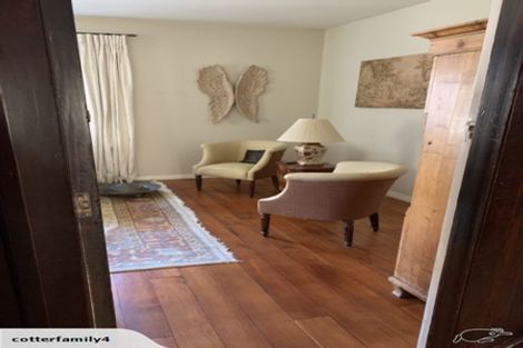 Photo of property in 10 Glen Road, Kelburn, Wellington, 6012