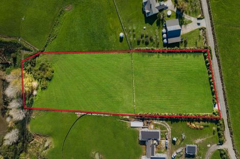 Photo of property in 3 Ada Lane, Riverhead, 0793