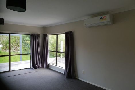 Photo of property in 130a Awaroa Road, Helensville, 0800