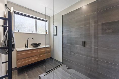 Photo of property in 7 Gainsborough Grove, Belmont, Lower Hutt, 5010