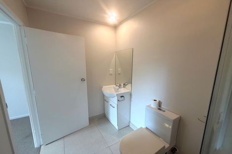 Photo of property in 39 Onedin Place, Titirangi, Auckland, 0604