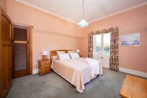 Photo of property in 81 Te Mata Road, Havelock North, 4130