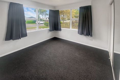 Photo of property in 28 Cottonwood Street, Parklands, Christchurch, 8083
