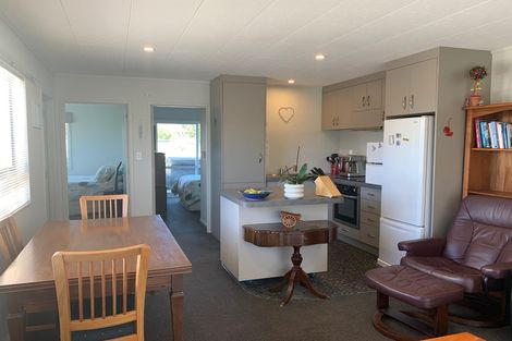 Photo of property in 1279 Egmont Road, Egmont Village, New Plymouth, 4372