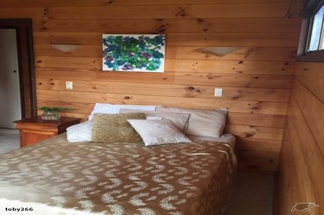 Photo of property in 12 Woodleigh Street, Frankleigh Park, New Plymouth, 4310