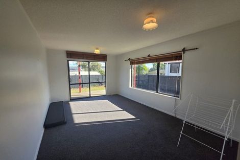 Photo of property in 128a Karewa Parade, Papamoa Beach, Papamoa, 3118