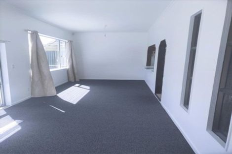 Photo of property in 82 Onepu Road, Kilbirnie, Wellington, 6022