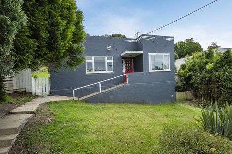 Photo of property in 14 Thomson Street, Lookout Point, Dunedin, 9011