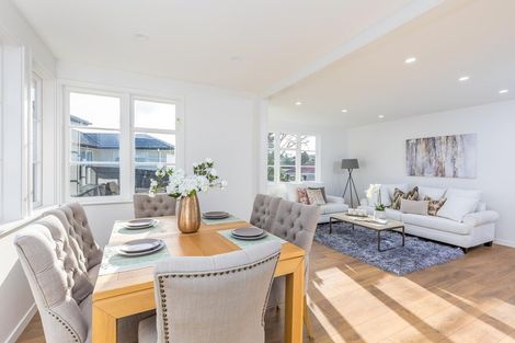 Photo of property in 1/48 Philomel Crescent, Bayswater, Auckland, 0622